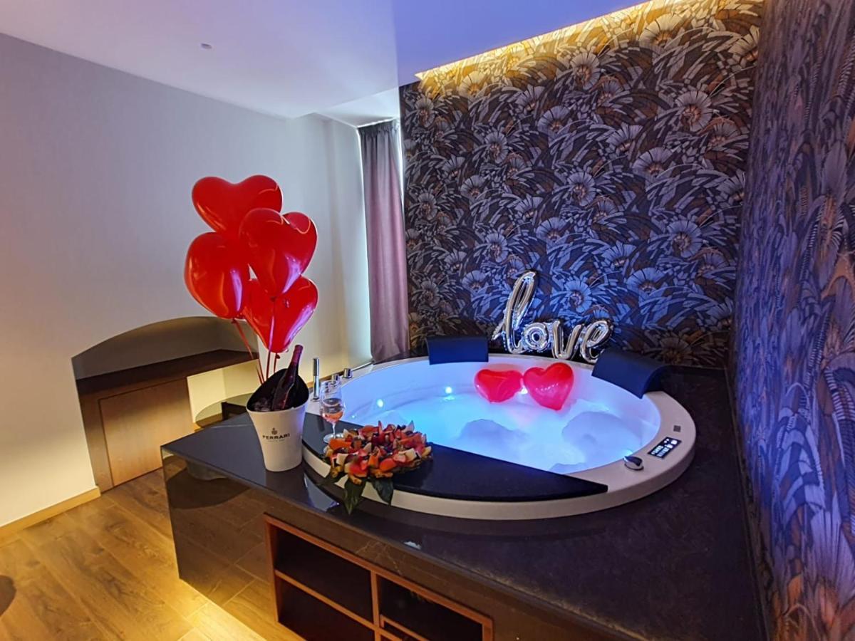 Corte Trento - Exclusive Rooms Bitonto Luaran gambar